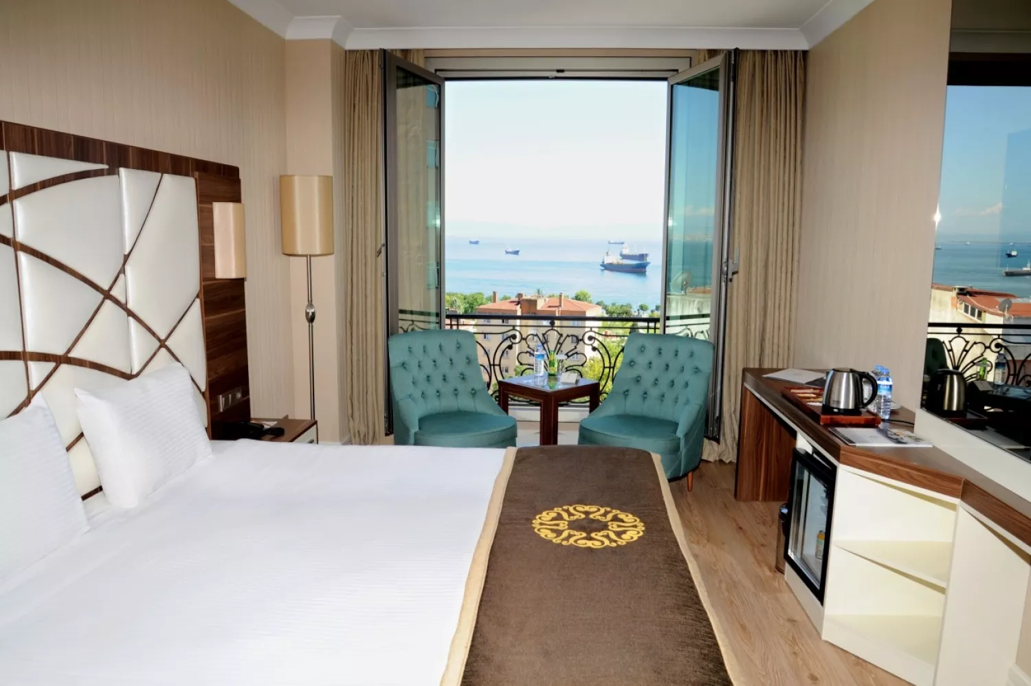 GRAND MIRA HOTEL