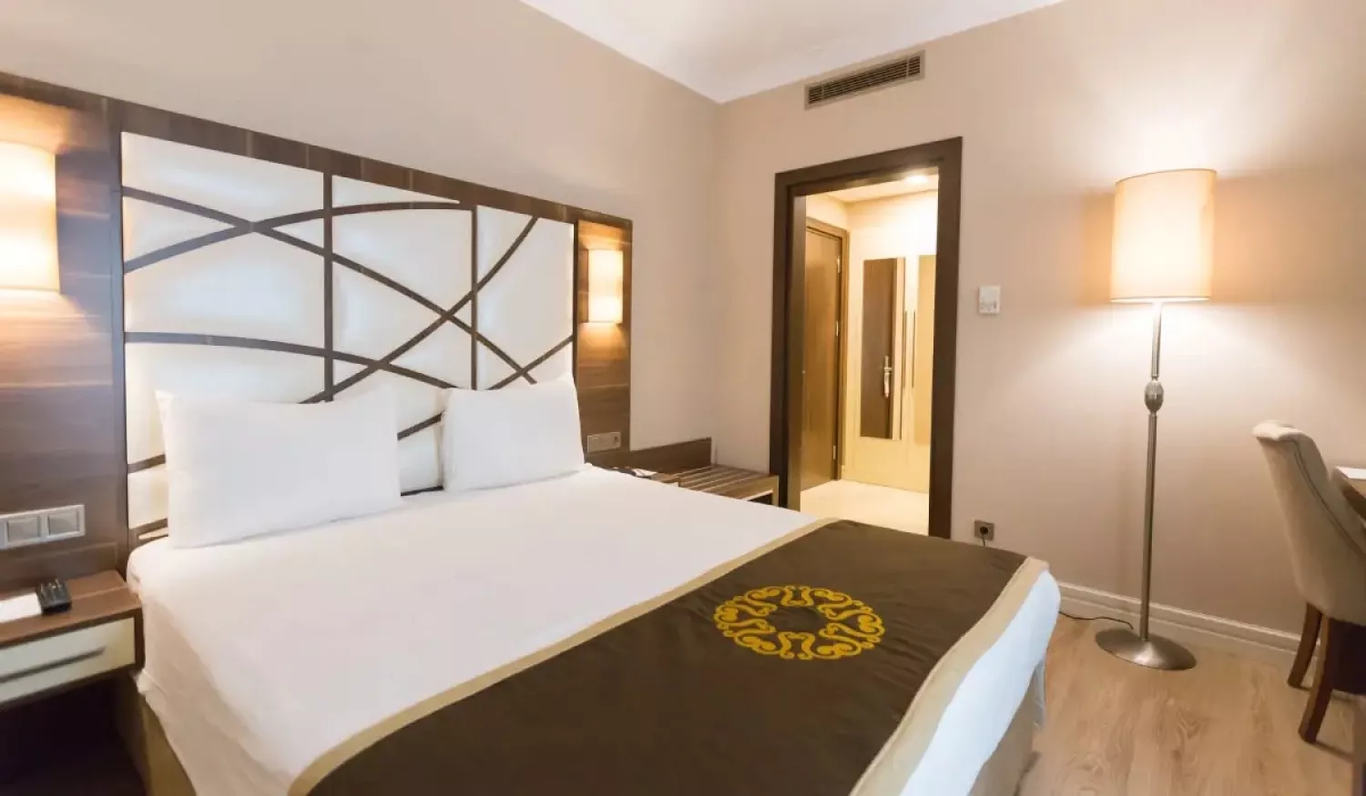 GRAND MIRA HOTEL