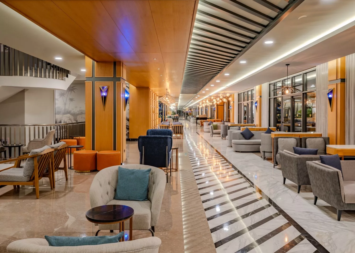 DIAMOND DE LUXE HOTEL